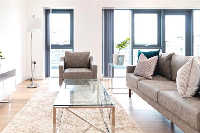 3 Bedroom Apartment To Rent In Cornelia House, Caversham Road, NW9