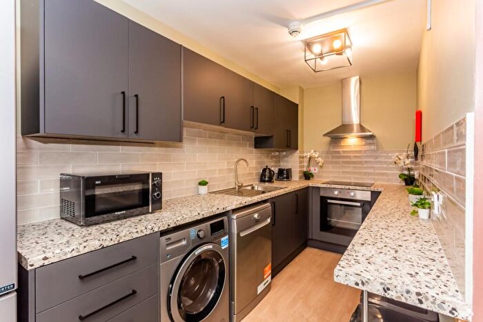 5 Bedroom House To Rent In Crossgate Lofts, Durham, DH1