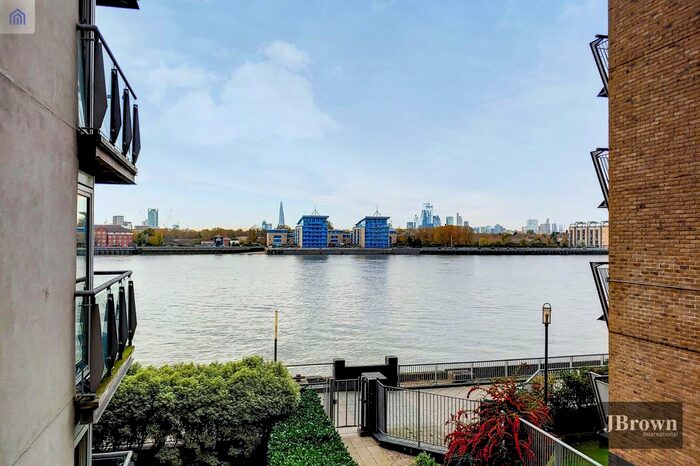 1 Bedroom Flat To Rent In Seacon Tower, London, E14