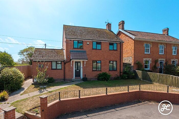 4 Bedroom Detached House For Sale In High Street, Othery, TA7