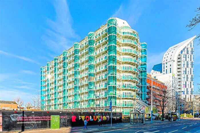 2 Bedroom Flat For Sale In Uxbridge Road, Ealing, W5