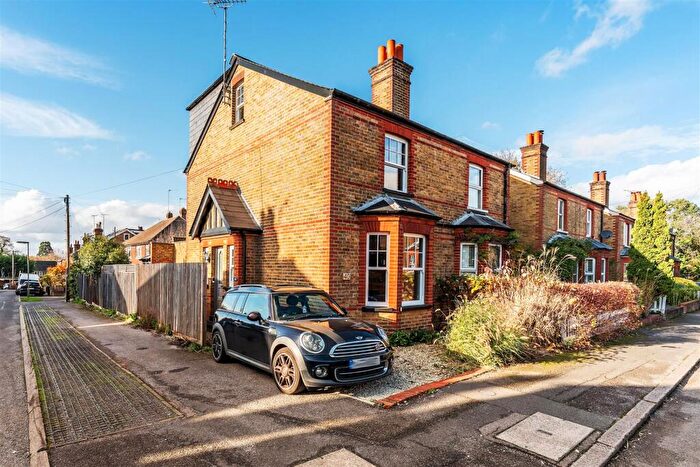3 Bedroom Semi Detached House For Sale In Gladstone Road, Ashtead, KT21