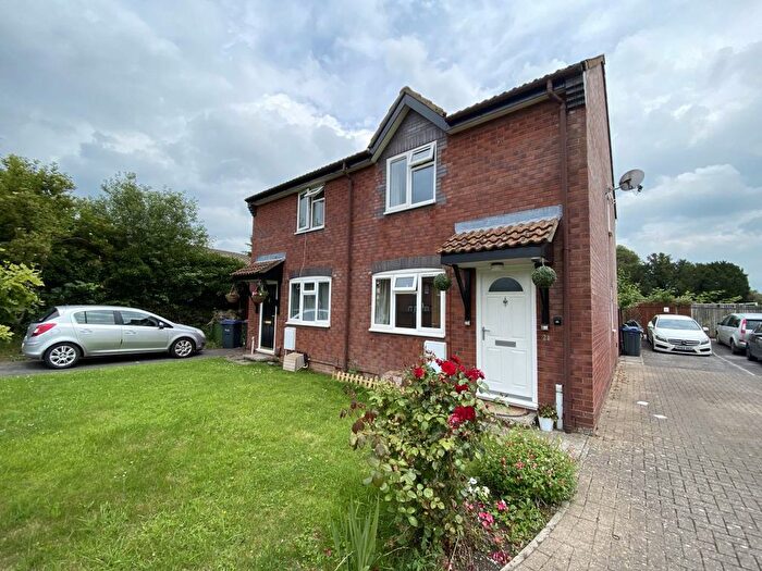 2 Bedroom Property To Rent In Towpath, Hilperton, Nr Trowbridge, BA14