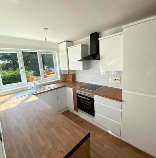 3 Bedroom Terraced House To Rent In Whitehills, Erskine, PA8