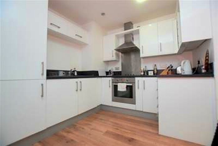 1 Bedroom Flat To Rent In Shire House, 98 Napier Street, S11