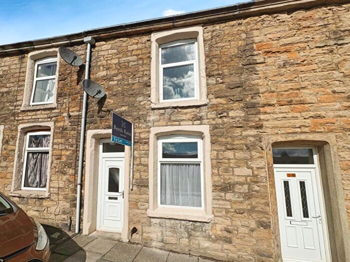 1 Bedroom Terraced House To Rent In Alma Street, Padiham, Burnley, Lancashire, BB12