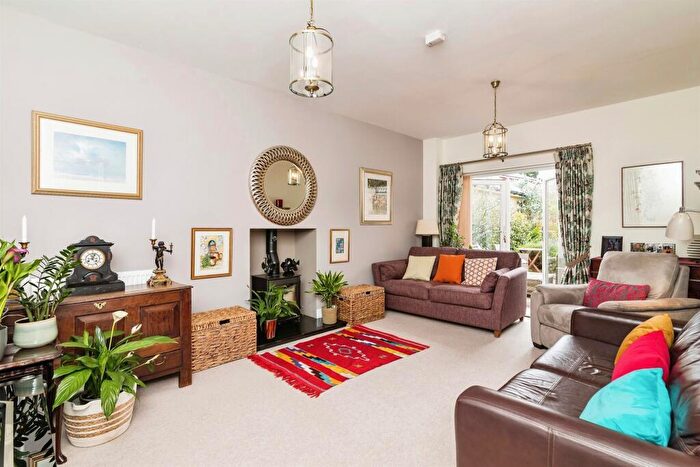 4 Bedroom Detached House For Sale In Oak Avenue, Loddon, Norwich, NR14