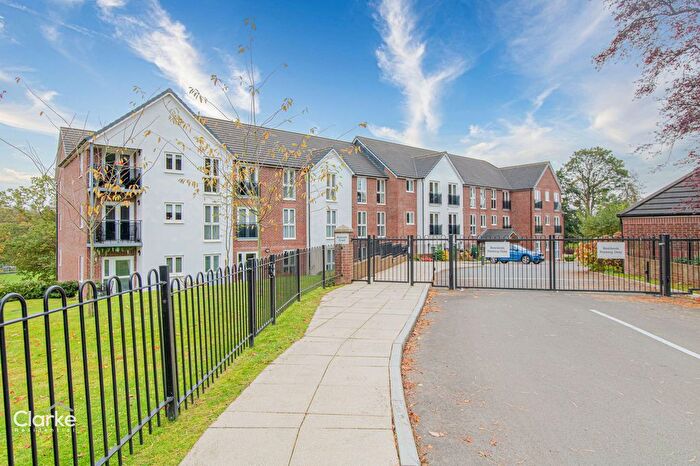 2 Bedroom Flat For Sale In Haworth Court, Clayton-Le-Woods, PR6