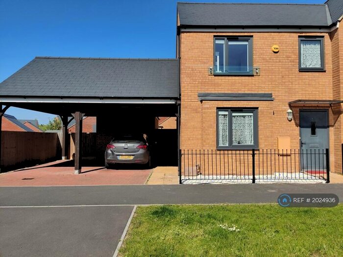 3 Bedroom Semi-Detached House To Rent In Holt Avenue, Milton Keynes, MK10