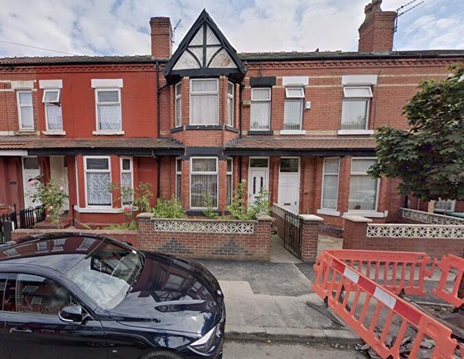3 Bedroom Terraced House For Sale In Reynell Road, Manchester, M13