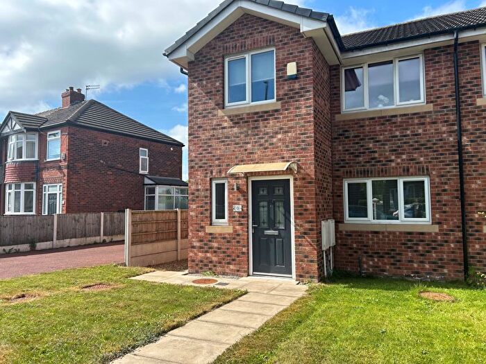 3 Bedroom Terraced House To Rent In Greenview Terraced, Foxdenton Lane, Oldham, OL9