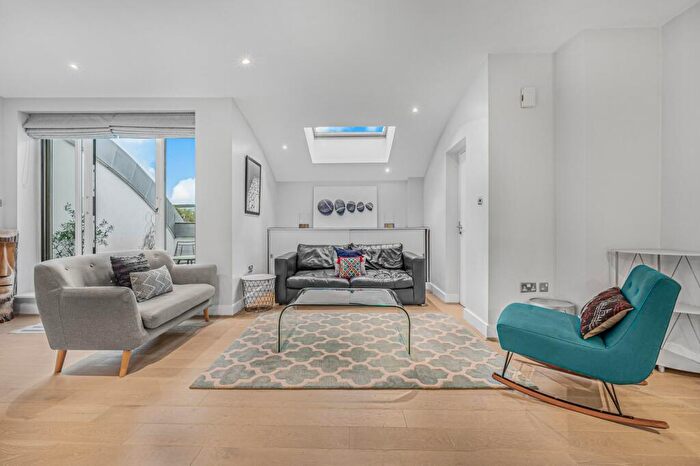 2 Bedroom Flat For Sale In Angel Southside, Owen Street, EC1V