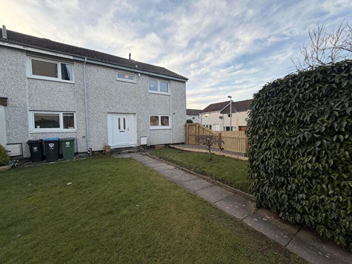 3 Bedroom End Of Terrace House To Rent In Uist Place, Perth, PH1