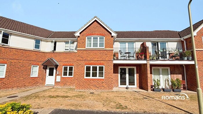 2 Bedroom Flat For Sale In Clover Leaf Way, Old Basing, Basingstoke, RG24