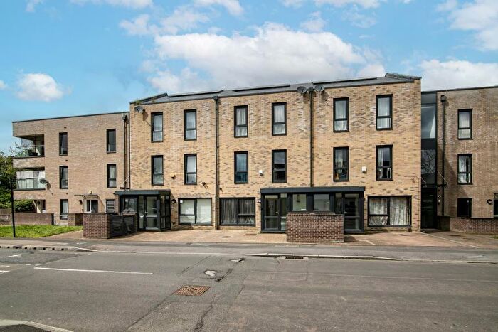 4 Bedroom Town House To Rent In Maryatt Avenue, HA2