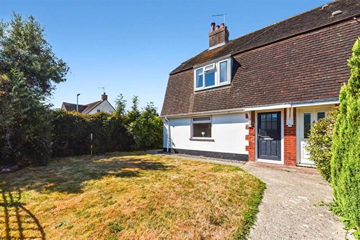 3 Bedroom Semi-Detached House For Sale In Hook Lane, Aldingbourne, PO20