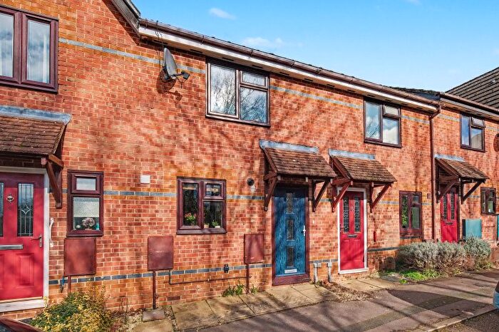 2 Bedroom Property For Sale In Kirby Place, Oxford, OX4