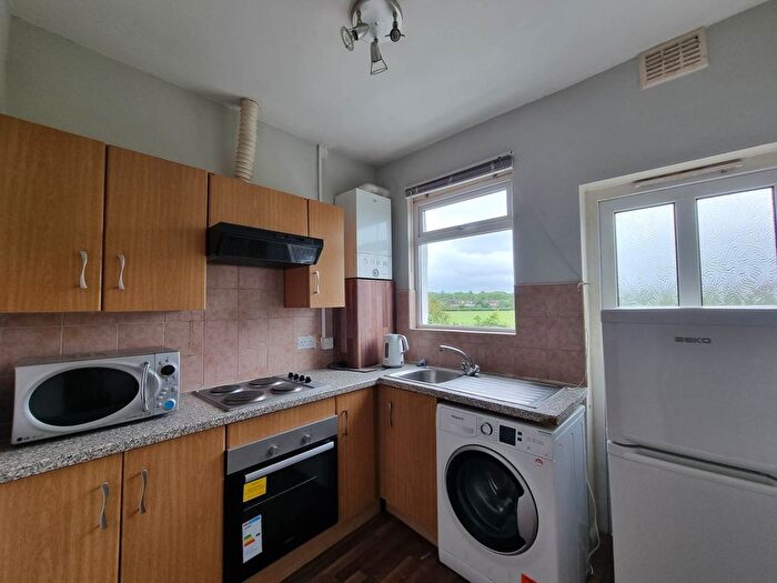 2 Bedroom Flat To Rent In Boundary Road, Wood Green, N22