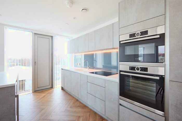 2 Bedroom Apartment To Rent In Victoria Residence, M15