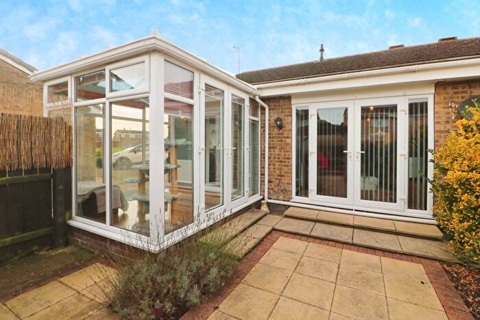 2 Bedroom Semi-Detached Bungalow For Sale In Haven Garth, Hedon, Hull, HU12