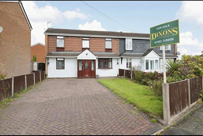 3 Bedroom Semi-Detached House To Rent In Ecclestone Road, Wednesfield, Wolverhampton, WV11