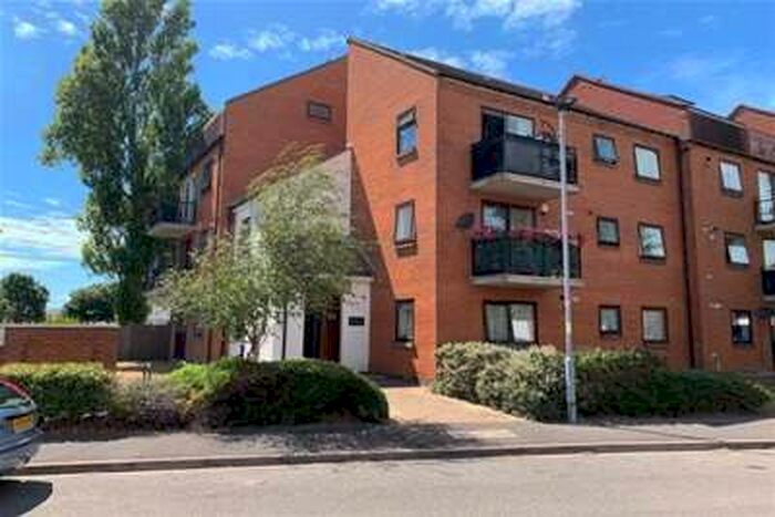 2 Bedroom Flat To Rent In Ferry Road, Eastney, PO4