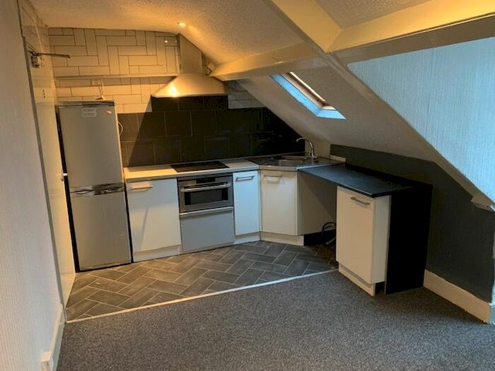 1 Bedroom Flat To Rent In Clive Street, Cardiff, CF11