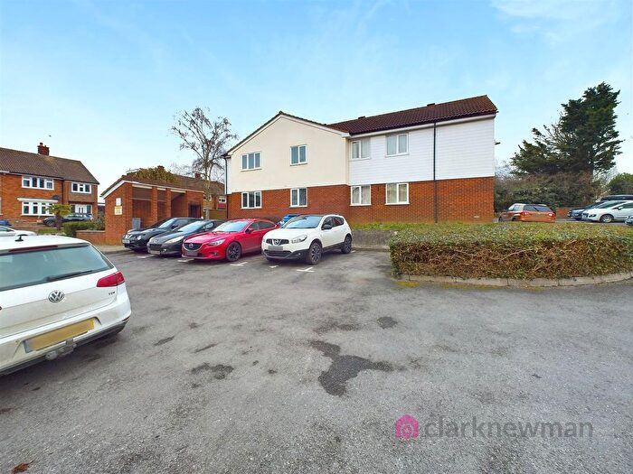 1 Bedroom Flat For Sale In Sovereign Court, Harlow, CM19