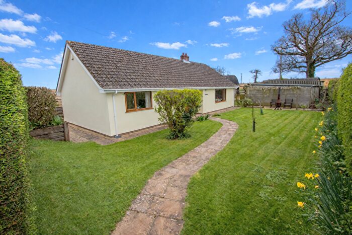 4 Bedroom Detached Bungalow For Sale In Clyst Honiton, Exeter, EX5
