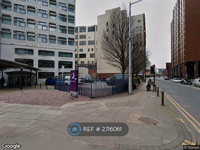 2 Bedroom Flat To Rent In City Heights, Salford, M3