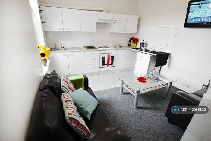 2 Bedroom Flat To Rent In Ecclesall Road, Sheffield, S11