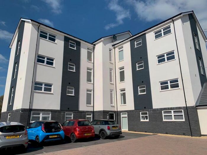 2 Bedroom Flat To Rent In Brick Hill Way, Patchway, Bristol, BS34