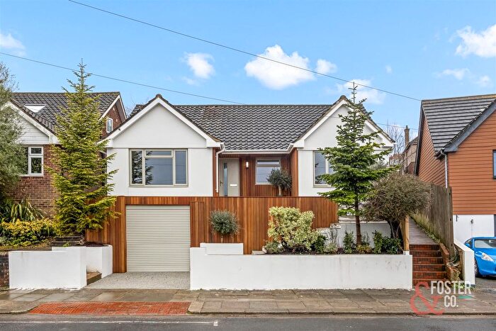 3 Bedroom Detached Bungalow For Sale In Goldstone Way, Hove, BN3
