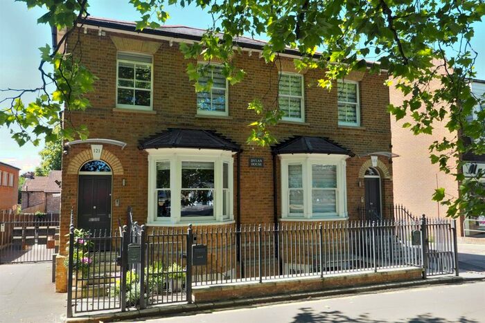 2 Bedroom Apartment To Rent In Dylan House, High Street, Epping, CM16