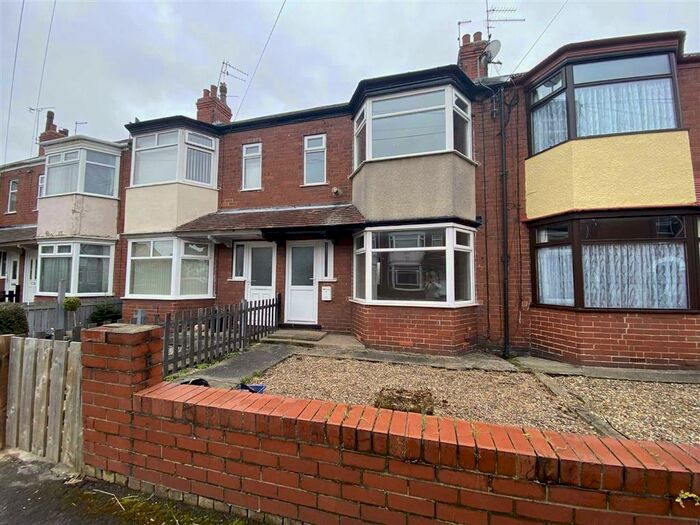 2 Bedroom Terraced House To Rent In Braemar Avenue, Hull, HU6