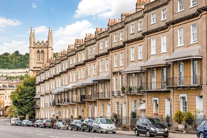 1 Bedroom Apartment To Rent In Raby Place, BA2