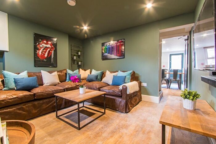 5 Bedroom Terraced House To Rent In Prospect Street, Lancaster, LA1