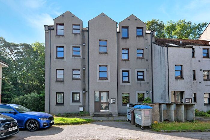 2 Bedroom Flat For Sale In Millside Terrace, Peterculter, AB14