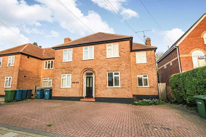 2 Bedroom Flat To Rent In Kenton Lane, Harrow, HA3