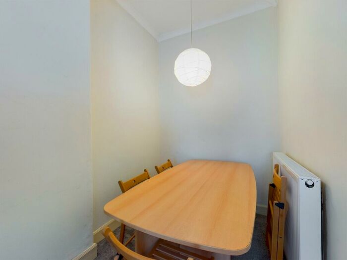 1 Bedroom Flat To Rent In Wardlaw Place, Gorgie, Edinburgh, EH11