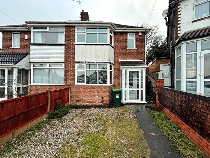 3 Bedroom Semi Detached House To Rent In Barston Road, Oldbury, B68