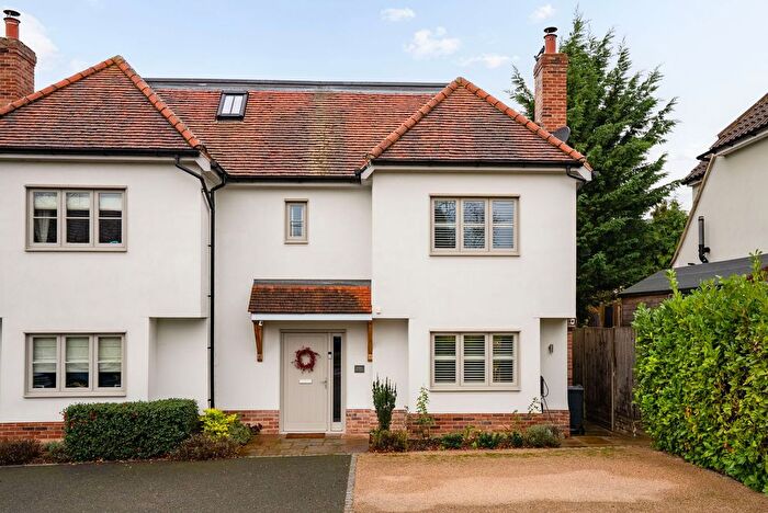 4 Bedroom Semi Detached House For Sale In Whiteditch Lane, Newport, CB11