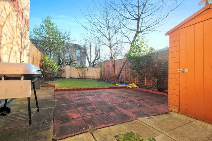 3 Bedroom House To Rent In Lancaster Road London, N4