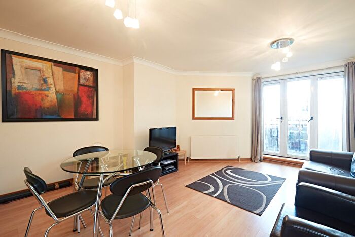 2 Bedroom Flat To Rent In Vestry Court, Monck Street, Westminster, London, SW1P