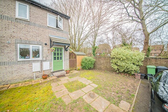 2 Bedroom End Of Terrace House For Sale In Rosebay Close, Horton Heath, Eastleigh, SO50