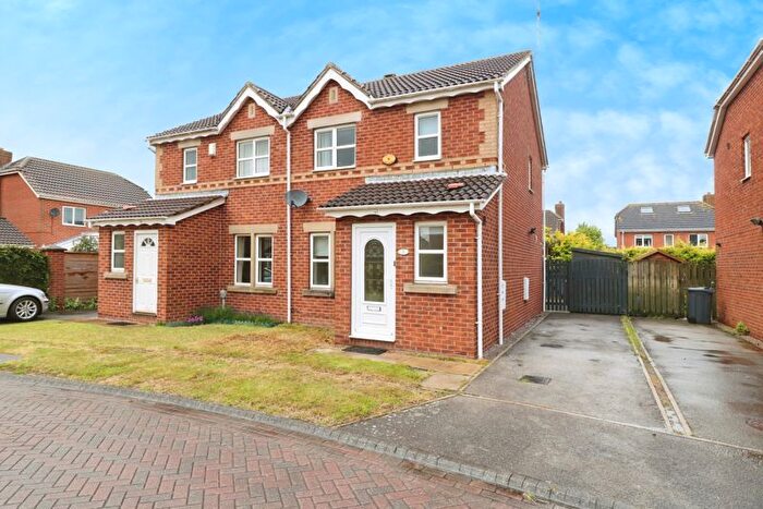 3 Bedroom Semi-Detached House To Rent In Sailors Wharf, Hull, HU9