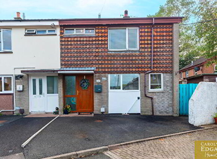 3 Bedroom End Of Terrace House For Sale In Broadway Avenue, Carrickfergus, BT38