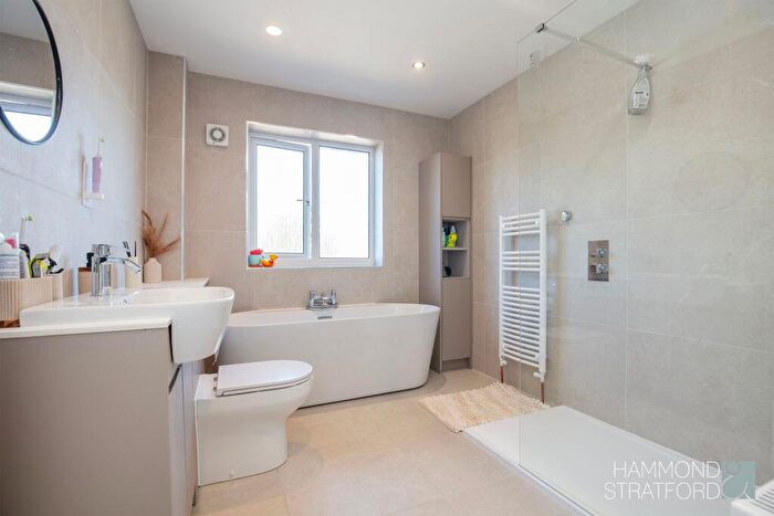 4 Bedroom Detached House For Sale In Queens Road, Attleborough, NR17