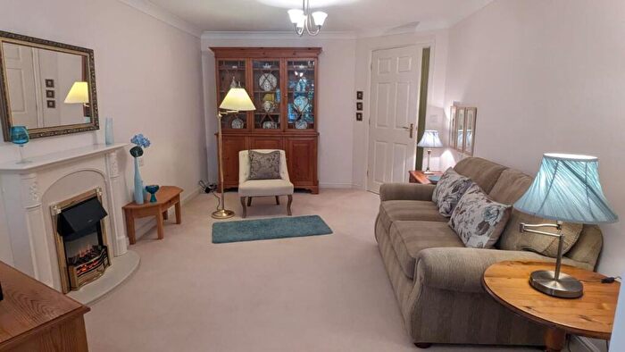1 Bedroom Retirement Property For Sale In Milton Lane, Wells, BA5