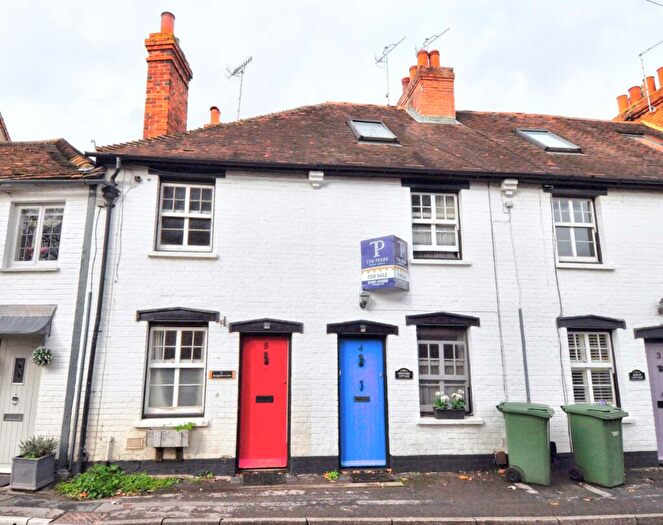 2 Bedroom Terraced House To Rent In Badgemore Lane, Henley-On-Thames, RG9